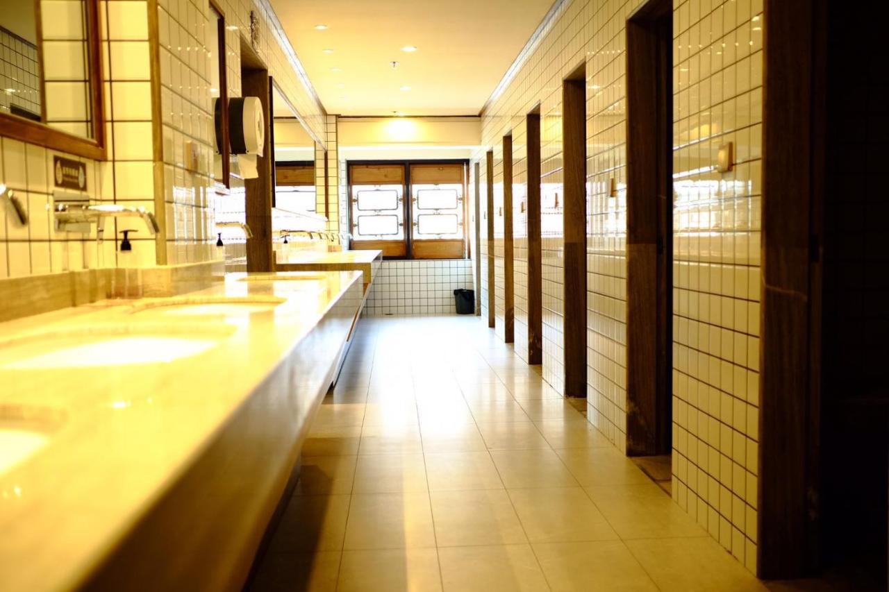 The Hump Hostel 驼峰客栈 Kunming Exterior foto